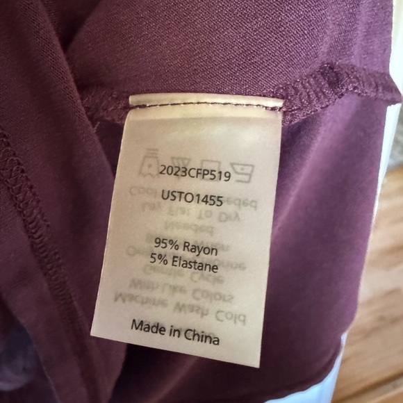 NEW Universal Standard Elea Liquid Jersey Top Purple Size 18/20 Medium 2X NWT - Picture 7 of 7